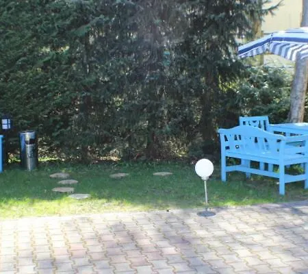 Blekitna Laguna B&B 포비에로보