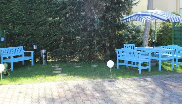 Blekitna Laguna B&B 포비에로보